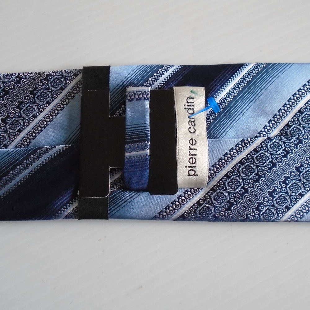 Pierre Cardin men's tie